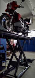 Lavice elektro-hydraulická 700 kg, zdvih 120 cm